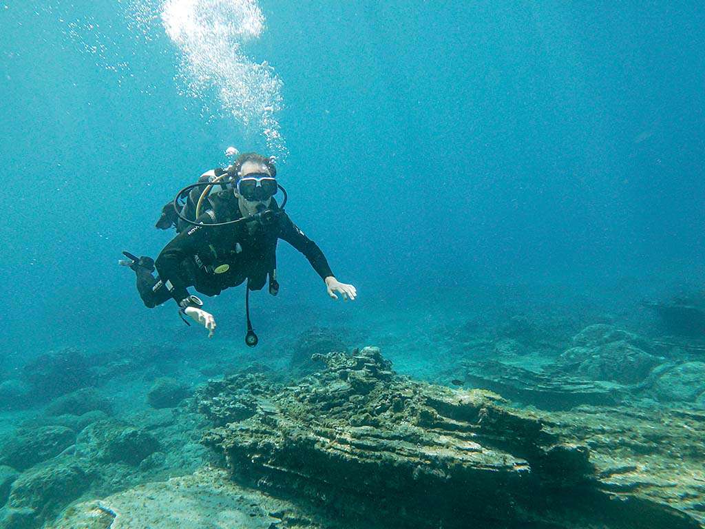 Inmersión de diversión en Montaña Amarilla